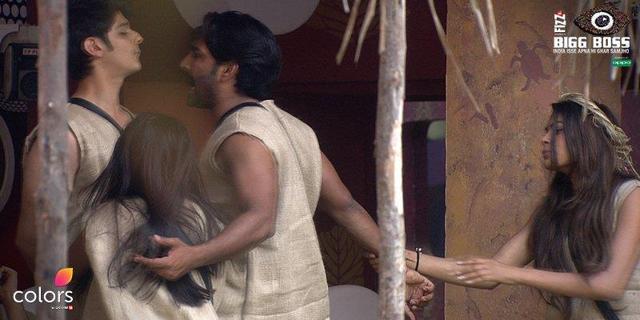 Rohan and Manveer get into a nasty fight. (COLORS)