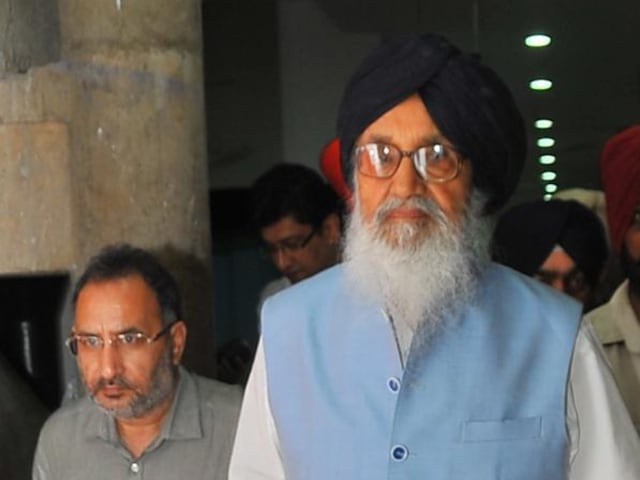 Not even a single drop of water belonging to Punjab will be allowed to flow out of the state. Nor will we allow canal construction, said Punjab chief minister Parkash Singh Badal. (HT File Photo) Not even a single drop of water belonging to Punjab will be allowed to flow out of the state. Nor will we allow canal construction, said Punjab chief minister Parkash Singh Badal. (HT File Photo)