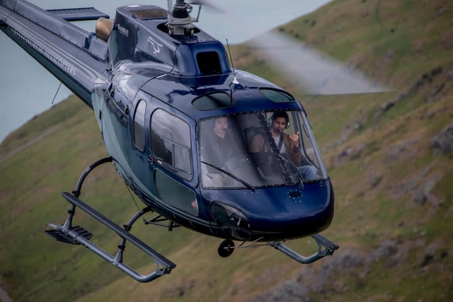 Sidharth enjoys a helicopter ride with McCaw. Sidharth enjoys a helicopter ride with McCaw.