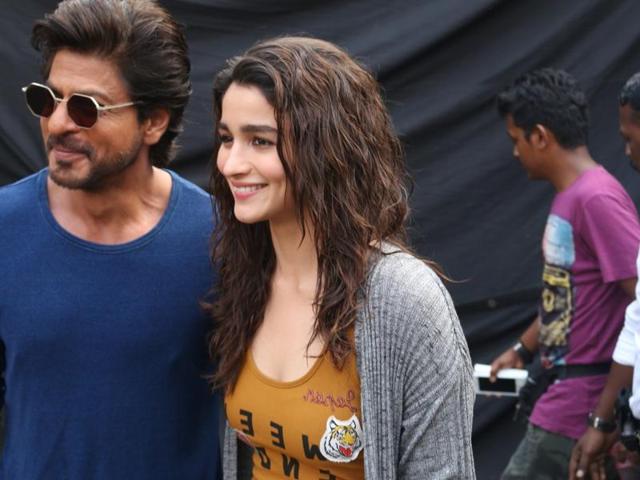 Shah Rukh Khan plays Alia Bhatt’s “life coach” in Gauri Shinde’s Dear Zindagi. (IANS) Shah Rukh Khan plays Alia Bhatt’s “life coach” in Gauri Shinde’s Dear Zindagi. (IANS)