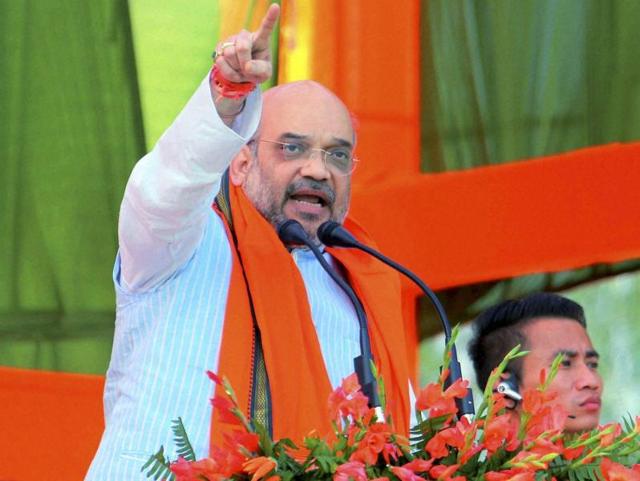 BJP national president Amit Shah addresses the party's "Parivartan Yatra" in Azamgarh, Uttar Pradesh on Thursday.(PTI Photo)