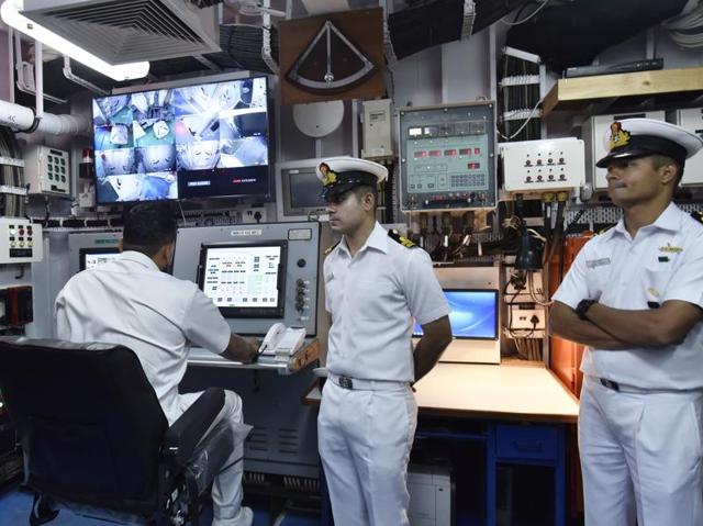 The weapon control room of INS Chennai. (Anshuman Poyrekar/HT PHOTO) 