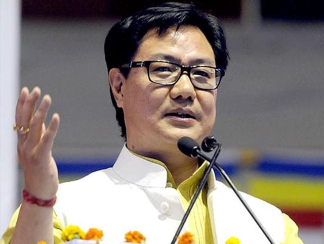 Union minister Kiren Rijiju said smuggling of fake Indian currency notes has stopped after demonetisation.(HT File Photo)
