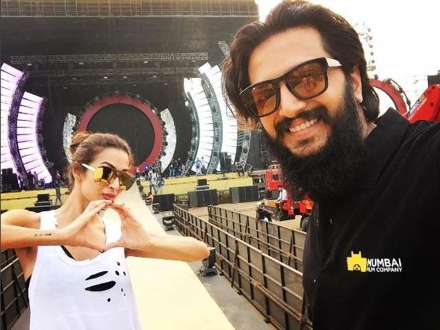 Riteish Deshmukh and Malaika Arora at the venue. (Instagram) 