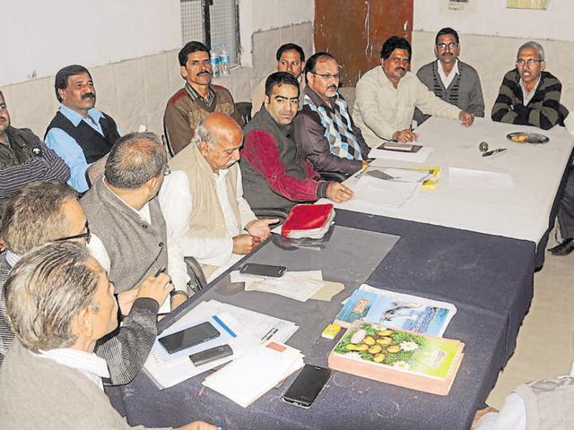 After unsuccessful talks with government officials, the Adhikari Karmachari Shishak Sangharsh Morcha plans to hold a major ‘Chetna Garjana Rally’ on November 21 to press for their demand. Vinay Santosh Kumar/HT (Vinay Santosh Kumar/HT) After unsuccessful talks with government officials, the Adhikari Karmachari Shishak Sangharsh Morcha plans to hold a major ‘Chetna Garjana Rally’ on November 21 to press for their demand. Vinay Santosh Kumar/HT (Vinay Santosh Kumar/HT)