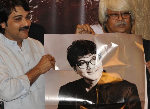 Haranath Chakraborty and Prosenjit Chatterjee delivered many superhit Bengali films together. Prosenjit continues to acknowledge the contribution of directors like Chakraborty, who can assure robust returns from the box office. (Samir Jana/HT Photo)