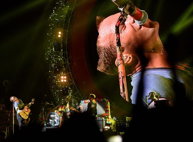 A Sky Full Of Stars Coldplay Ar Rahman Pm Warm Mumbai S Hearts Hindustan Times Song names and timing00:01 a head full of dreams 05:54 yellow10:48 every teardrop is a waterfall14:55 the scientist20:24 god put a smile upon your face 25. coldplay ar rahman pm warm mumbai s