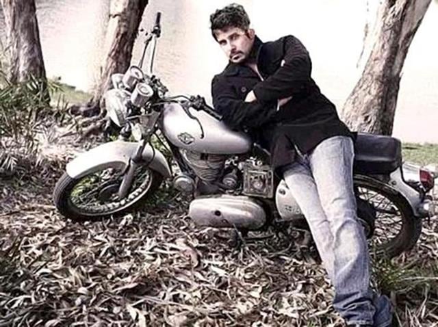 Vikram’s last outing Iru Mugan was a big success.(10Endrathukulla/Facebook)