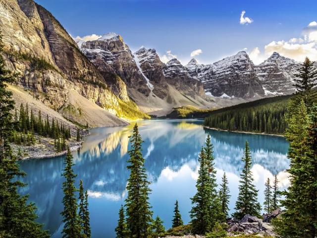 Canada’s oldest national park (established in 1885) is located in the Rocky Mountains and has numerous glaciers and ice fields, dense coniferous forest and alpine landscapes. (AFP) Canada’s oldest national park (established in 1885) is located in the Rocky Mountains and has numerous glaciers and ice fields, dense coniferous forest and alpine landscapes. (AFP)