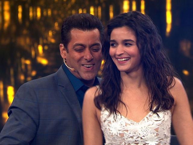Alia Bhatt visits the Bigg Boss house on Sunday’s episode. (COLORS) Alia Bhatt visits the Bigg Boss house on Sunday’s episode. (COLORS)