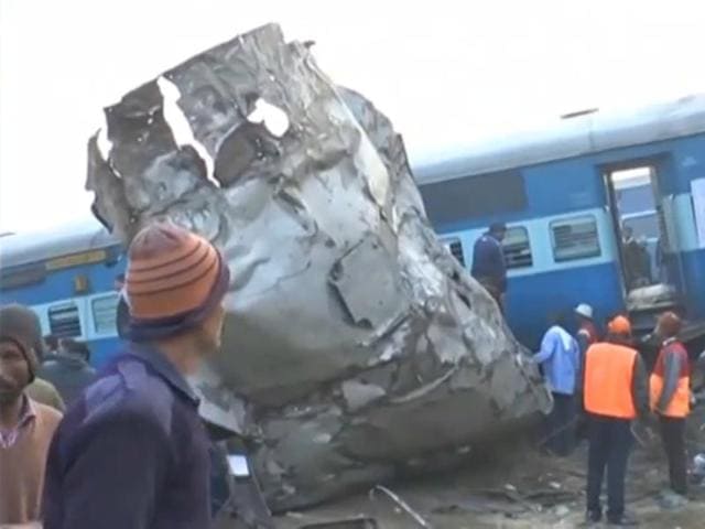 Over 40 people have been killed so far as at least 14 coaches of the Patna-Indore Express derailed near Pukhrayan area in Kanpur.(REUTERS Photo)