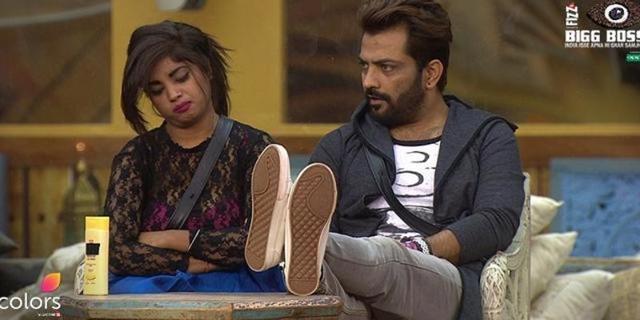 Lokesh with Manveer during her stay in the house. (Colors)