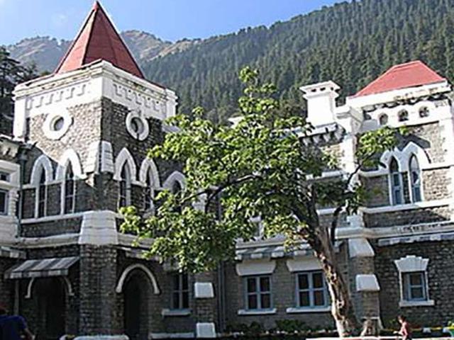 The Uttarakhand high court had last month asked the former chief ministers to vacate the government bungalows by December 16, 2016. The Uttarakhand high court had last month asked the former chief ministers to vacate the government bungalows by December 16, 2016.