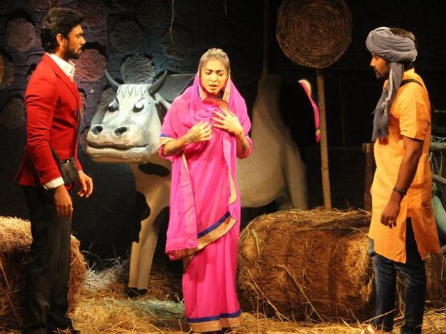 Monday’s episode of Bigg Boss will have Manu and Manveer missing Lokesh, contestants gearing up to make viral videos and a few more fights. (Colors) Monday’s episode of Bigg Boss will have Manu and Manveer missing Lokesh, contestants gearing up to make viral videos and a few more fights. (Colors)
