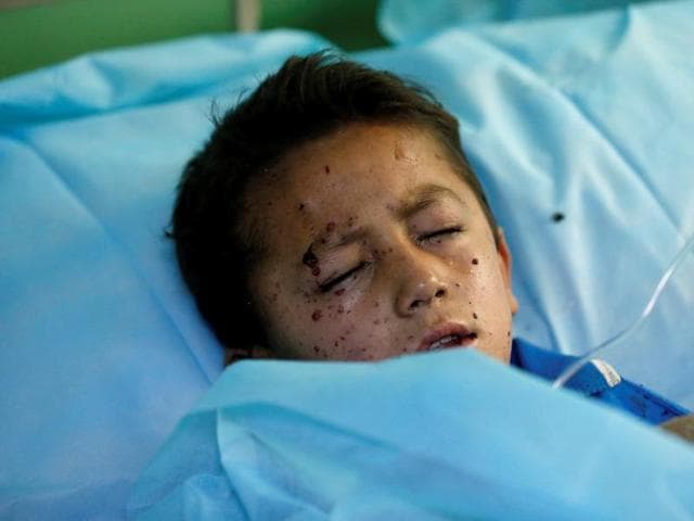 Grieving Afghan relatives arrive at the a hospital after a suicide blast in Kabul on Monday. (AFP) Grieving Afghan relatives arrive at the a hospital after a suicide blast in Kabul on Monday. (AFP)