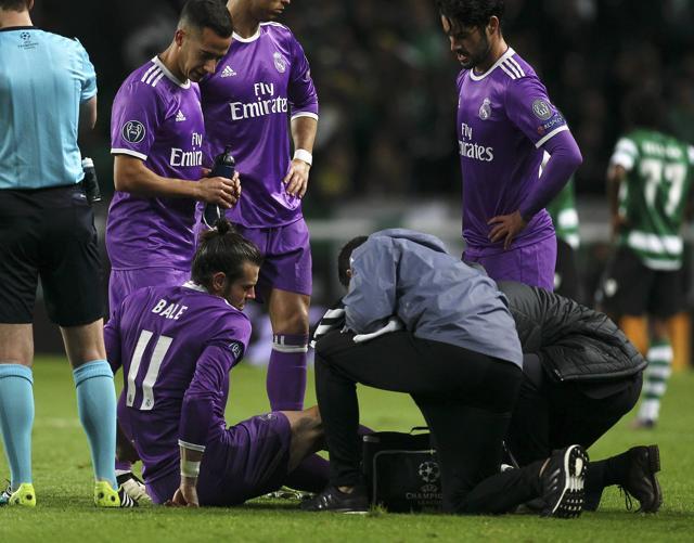 Gareth Bale suffered an ankle injury, putting him in doubt for the El Clasico encounter against FC Barcelona. (REUTERS) Gareth Bale suffered an ankle injury, putting him in doubt for the El Clasico encounter against FC Barcelona. (REUTERS)
