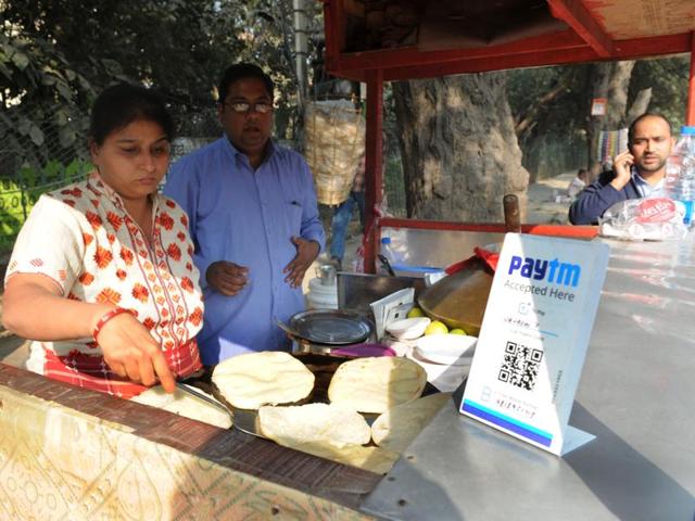 Urvashi Yadav is from a well-off family but she set up the stall after her husband had to quit his job following an accident. (Parveen Kumar) Urvashi Yadav is from a well-off family but she set up the stall after her husband had to quit his job following an accident. (Parveen Kumar)