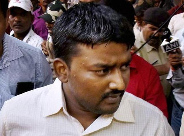 Accused of Aditya murder case Rocky Yadav arrives at court in Gaya on Friday.(PTI Photo) Accused of Aditya murder case Rocky Yadav arrives at court in Gaya on Friday.(PTI Photo)