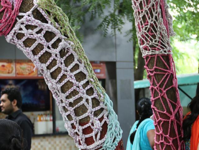 Delhi artist Rahul Chaudhary wraps yarn at a tribal museum in Bhopal. Delhi artist Rahul Chaudhary wraps yarn at a tribal museum in Bhopal.