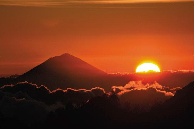 The Gunung Agung volcano (Shutterstock)