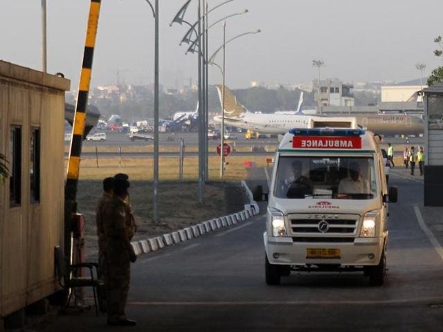 In 2014, the state deployed 142 ambulances. The number has now reduced to 112. (Hindustan Times) In 2014, the state deployed 142 ambulances. The number has now reduced to 112. (Hindustan Times)