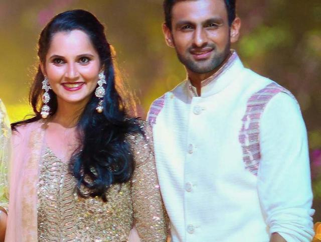 Sania Mirza with hubby Shoaib Malik at her sister Anam’s sangeet ceremony. (AP)