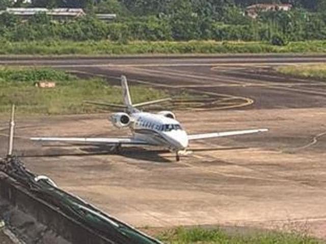A chartered flight recently landed at the Dimapur airport from Hisar in Haryana carrying Rs 3.5 crore in cash in the scrapped Rs 500 and Rs 1,000 notes. (HT Photo) A chartered flight recently landed at the Dimapur airport from Hisar in Haryana carrying Rs 3.5 crore in cash in the scrapped Rs 500 and Rs 1,000 notes. (HT Photo)