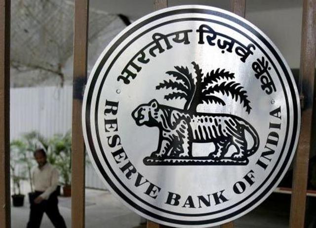 Most of the ATMs remain shut, due to shortage of cash across the country.(HT File Photo) Most of the ATMs remain shut, due to shortage of cash across the country.(HT File Photo)