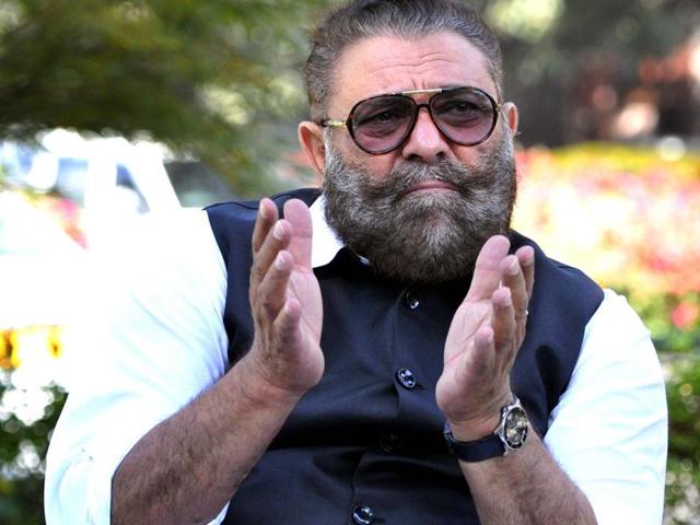 Actor and former cricketer Yograj Singh, father of cricketer Yuvraj Singh, in Chandigarh on Friday, November 25.(Keshav Singh/HT Photo)