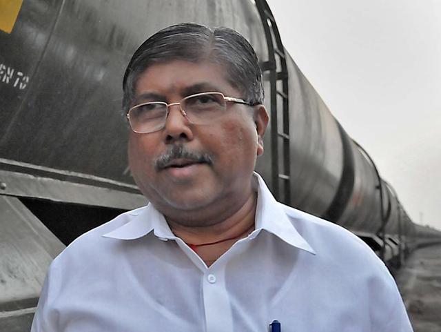 Maharashtra public works department minister Chandrakant Patil also announced that maintenance of roads has started.(HT File Photo)