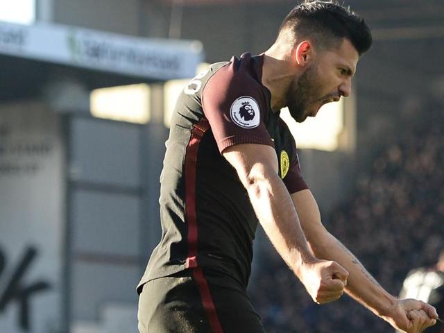 Manchester City's Sergio Aguero celebrates with teammate Nolito (right) after scoring their second goal against Burnley.(REUTERS) Manchester City's Sergio Aguero celebrates with teammate Nolito (right) after scoring their second goal against Burnley.(REUTERS)