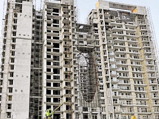 An under-construction Homeland Heights project in SAS Nagar where a labourer died on Thursday.(HT Photo) An under-construction Homeland Heights project in SAS Nagar where a labourer died on Thursday.(HT Photo)