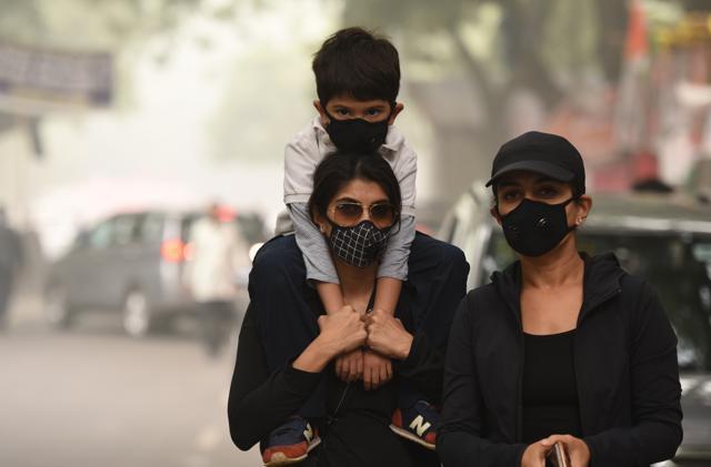 Children breathe twice as quickly as adults, and inhale more air relative to their weight than adults, which exposes them to a higher concentration of pollutants. (Virendra Singh Gosain/HT Photo) Children breathe twice as quickly as adults, and inhale more air relative to their weight than adults, which exposes them to a higher concentration of pollutants. (Virendra Singh Gosain/HT Photo)