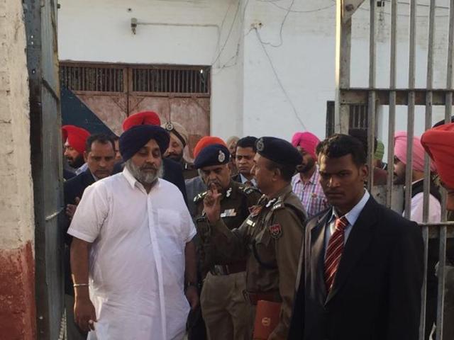 Punjab government has taken action against three top cops of the state following the jailbreak incident at Nabha high security prison. (HT Photo) Punjab government has taken action against three top cops of the state following the jailbreak incident at Nabha high security prison. (HT Photo)