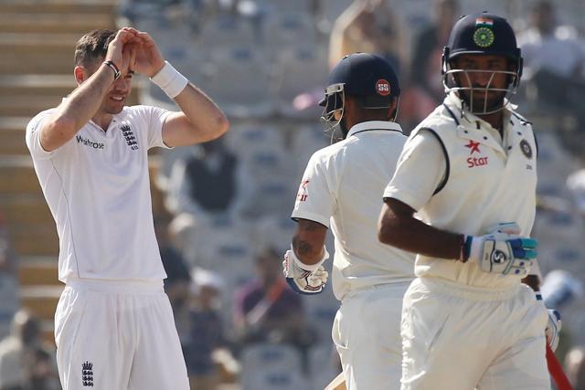 James Anderson and Ben Stokes tried to break the partnership between Cheteshwar Pujara and Virat Kohli. (Photo by: Deepak Malik/ BCCI/ SPORTZPICS)
