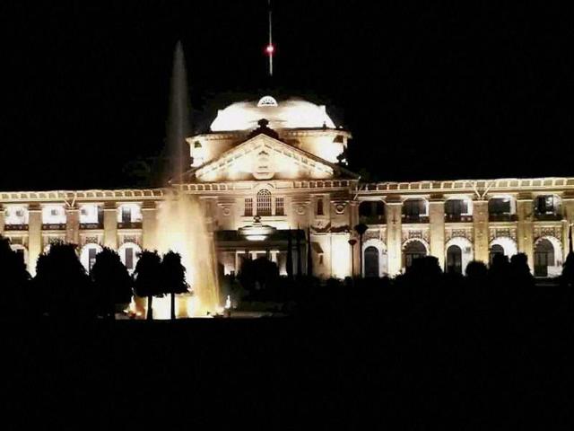 The PIL filed in Allahabad High Court alleges that there has been emergence of a “menace of converting black money into white through donation in cash” of demonetised currency notes. (PTI File Photo) The PIL filed in Allahabad High Court alleges that there has been emergence of a “menace of converting black money into white through donation in cash” of demonetised currency notes. (PTI File Photo)