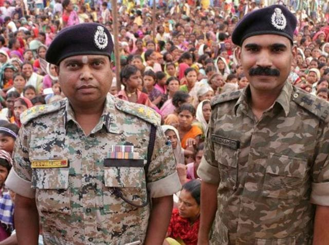 Kalluri (left) is reportedly suffering from problems of kidney and heart, and he is unlikely to appear before the rights body. (HT File Photo) Kalluri (left) is reportedly suffering from problems of kidney and heart, and he is unlikely to appear before the rights body. (HT File Photo)