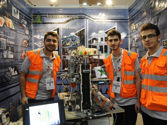 Their robotic creation can turn harmful gases produced during the recycling process and turn them into by-products like gas for cooking and fuel for vehicles.(Sunil Ghosh/HT)