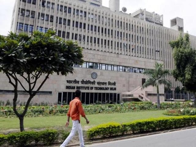 Foreign students selected for admission to IITs through the JEE Advanced/GATE examinations will have to pay Rs 6 lakh per year as fees for undergraduate and post-graduate programmes. (Hindustan Times) Foreign students selected for admission to IITs through the JEE Advanced/GATE examinations will have to pay Rs 6 lakh per year as fees for undergraduate and post-graduate programmes. (Hindustan Times)