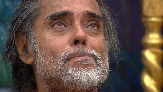 Swamiji is sad that everyone labels him as a thief. Swamiji is sad that everyone labels him as a thief.