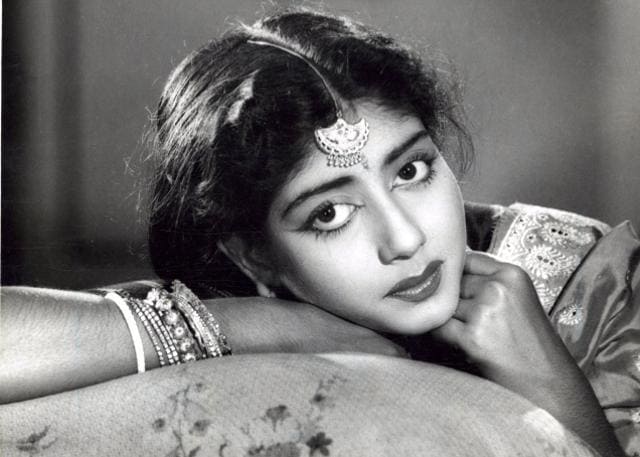 Sabitri Chatterjee is known for her many roles opposite Uttam Kumar. Her film Nishipadma was remade in Hindi as Amar Prem. Sabitri Chatterjee is known for her many roles opposite Uttam Kumar. Her film Nishipadma was remade in Hindi as Amar Prem.