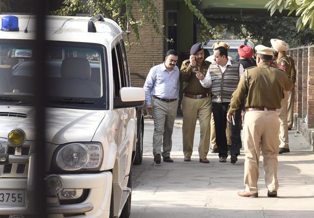 Police at the victims’ house. (Gurpreet Singh/HT)