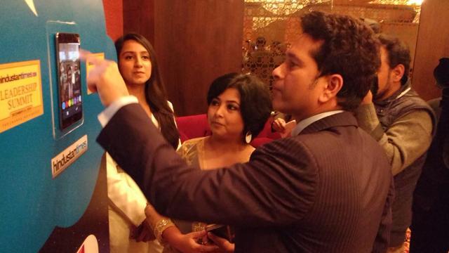Sachin Tendulkar arrives for the Hindustan Times Leadership Summit on Saturday. (HT Photo) Sachin Tendulkar arrives for the Hindustan Times Leadership Summit on Saturday. (HT Photo)