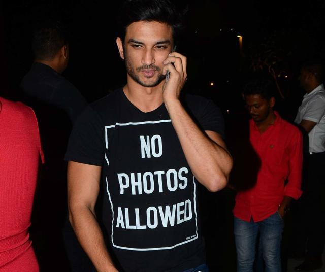 Sushant Singh Rajput’s No Photos Allowed T-shirt is a good message for the paparazzi. (Viral Bhayani) Sushant Singh Rajput’s No Photos Allowed T-shirt is a good message for the paparazzi. (Viral Bhayani)