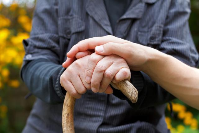 Compared to men with dementia, women with dementia had lower rates of surgery consultations. (Shutterstock) Compared to men with dementia, women with dementia had lower rates of surgery consultations. (Shutterstock)