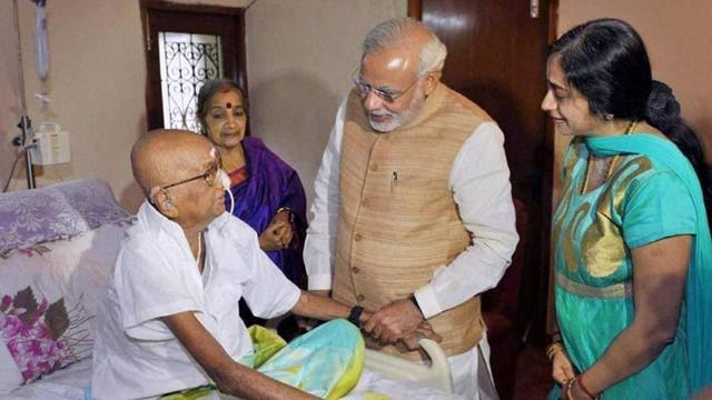 Prime Minister Narendra Modi with political commentator Cho Ramaswamy in August 2015. (PTI File Photo) Prime Minister Narendra Modi with political commentator Cho Ramaswamy in August 2015. (PTI File Photo)