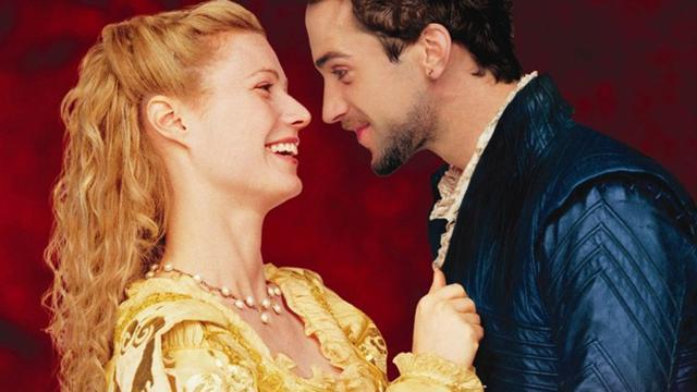 Shakespeare in Love starred Gwyneth Paltrow and Joseph Fiennes in the lead roles. Shakespeare in Love starred Gwyneth Paltrow and Joseph Fiennes in the lead roles.