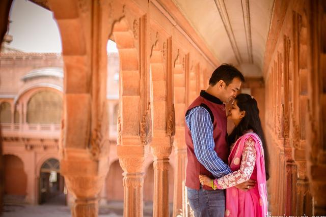 The wedding in Bikaner shot by Pushpendra Gautam last year, where the family opened up their resort to the entire neighbourhood. About 3,000 people from different strata of society turned up for it.