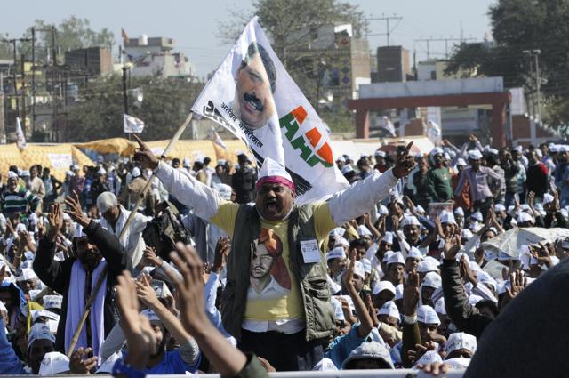 AAP supporters during the rally. (Mujeeb Faruqui/HT photo) AAP supporters during the rally. (Mujeeb Faruqui/HT photo)