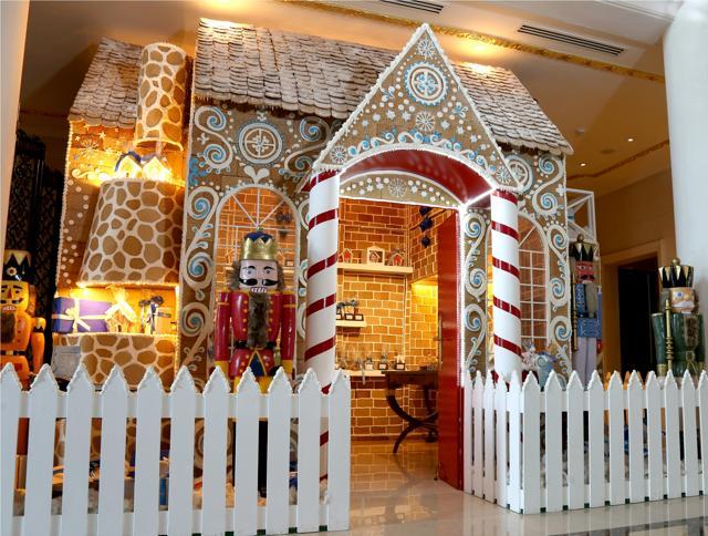 There is hoards to satiate your taste buds at the ginger bread house at Leela palace, Delhi. There is hoards to satiate your taste buds at the ginger bread house at Leela palace, Delhi.